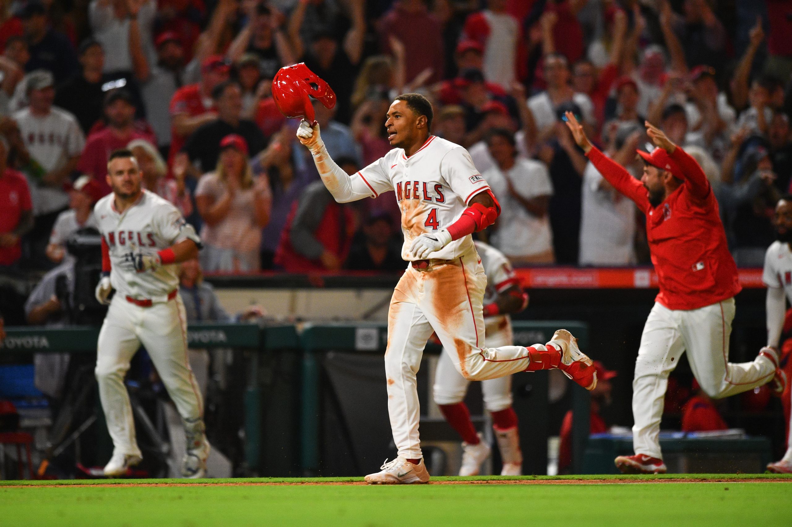 Angels 2B Christian Moore (Photo by Brian Rothmuller/Icon Sportswire via Getty Images)