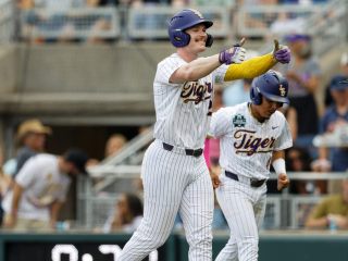Jared Jones (22) LSU Tigers vs UCLA Bruins in game eight of the 2025 NCAA Men’s College World Series at Charles Schwab Field in Omaha, Nebraska on Monday, June 16, 2025 (Photo by Eddie Kelly/ ProLook Photos)