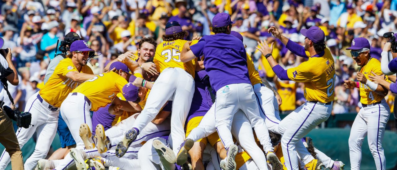 LSU celebrates its 2025 national championship. (Photo by Eddie Kelly/ProLook Photos)